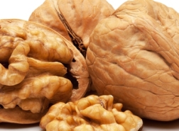 فوائد الجوز  عديدة ومذهلة!