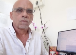 الذكاء أم الغباء العاطفي: قراءة في نفاق العصر