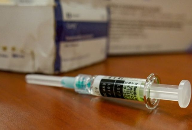 إسرائيل ستشتري 10 ملايين جرعة من لقاحات كورونا من شركة الأدوية البريطانية أسترازينيكا