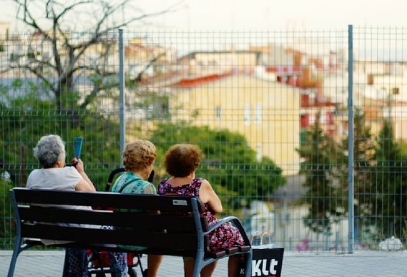 ارتفاع كبير بعدد مصابي الكورونا في دور المسنين