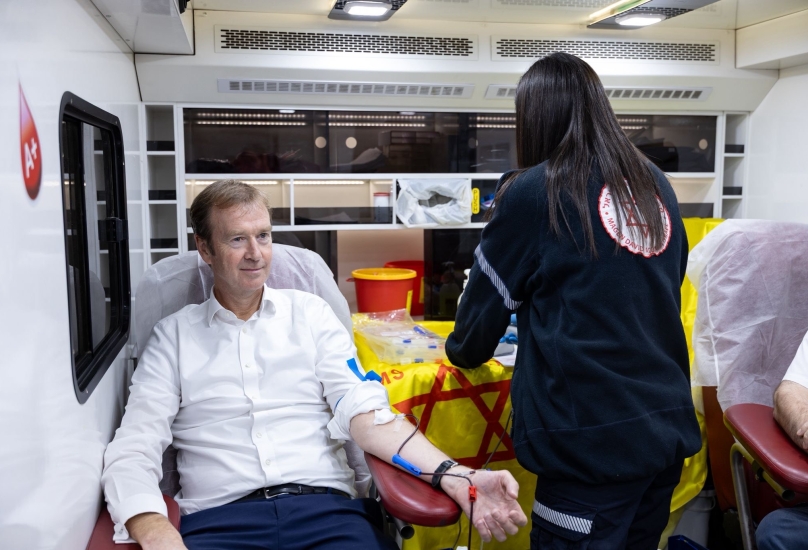 تصوير نجمة داوود الحمراء