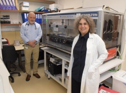 إنجاز طبي رائد في مركز الكرمل بحيفا: علاج مبتكر يقدم أملاً جديداً لمرضى المايلوما المتعددة