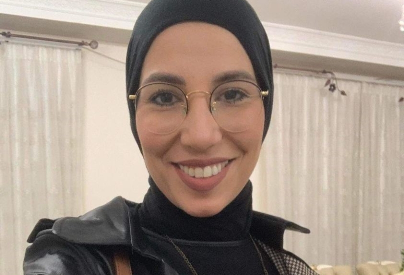 السيرة الذاتية للمعلمة والفنانة دعاء ذياب
